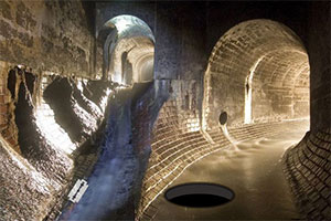 ���°�������